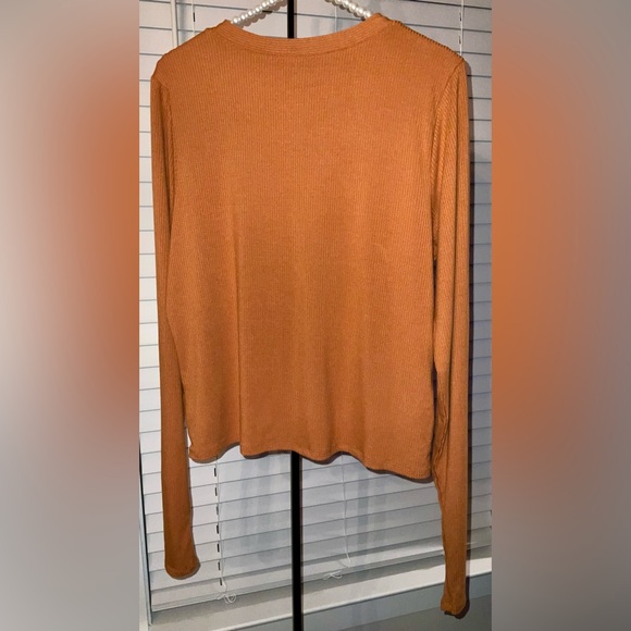 AFRM Arbor ribbed henley top - size 1x - nwt in the color caramel - Picture 7 of 11